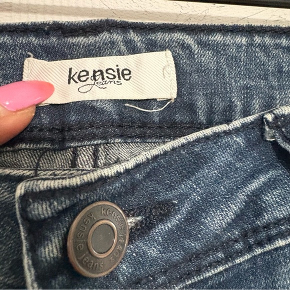 Kensie Women's Blue Denim Jeans Embroidered Bird Design Mid Rise skinny Sz 8 - Picture 4 of 12